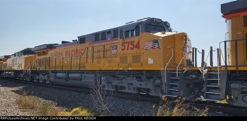 UP 5754 and UP 5755 Waiting For Pickup By the BNSF Railway.